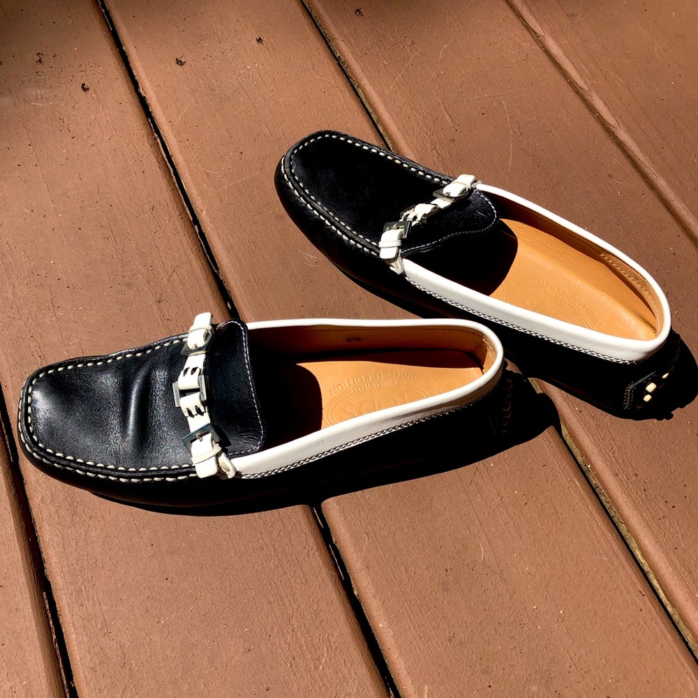 Black Tod’s Leather Driving Loafers